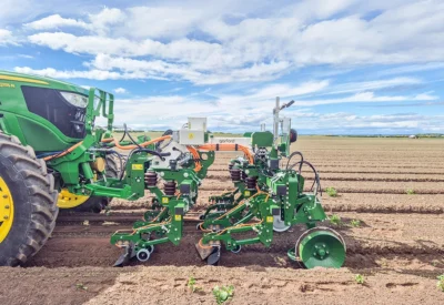 garford-electric-weeder-salad-front-deere