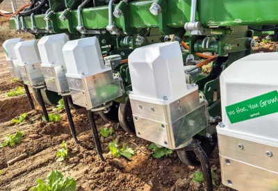 garford-robocrop-ai-rotoren-einzelpflanzen-hacke-salat